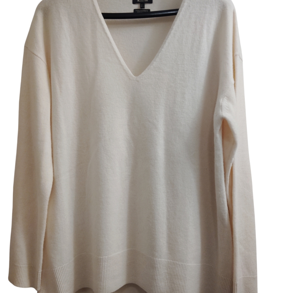 Massimo Dutti Cream V-Neck Sweater Relaxed Fit Knit